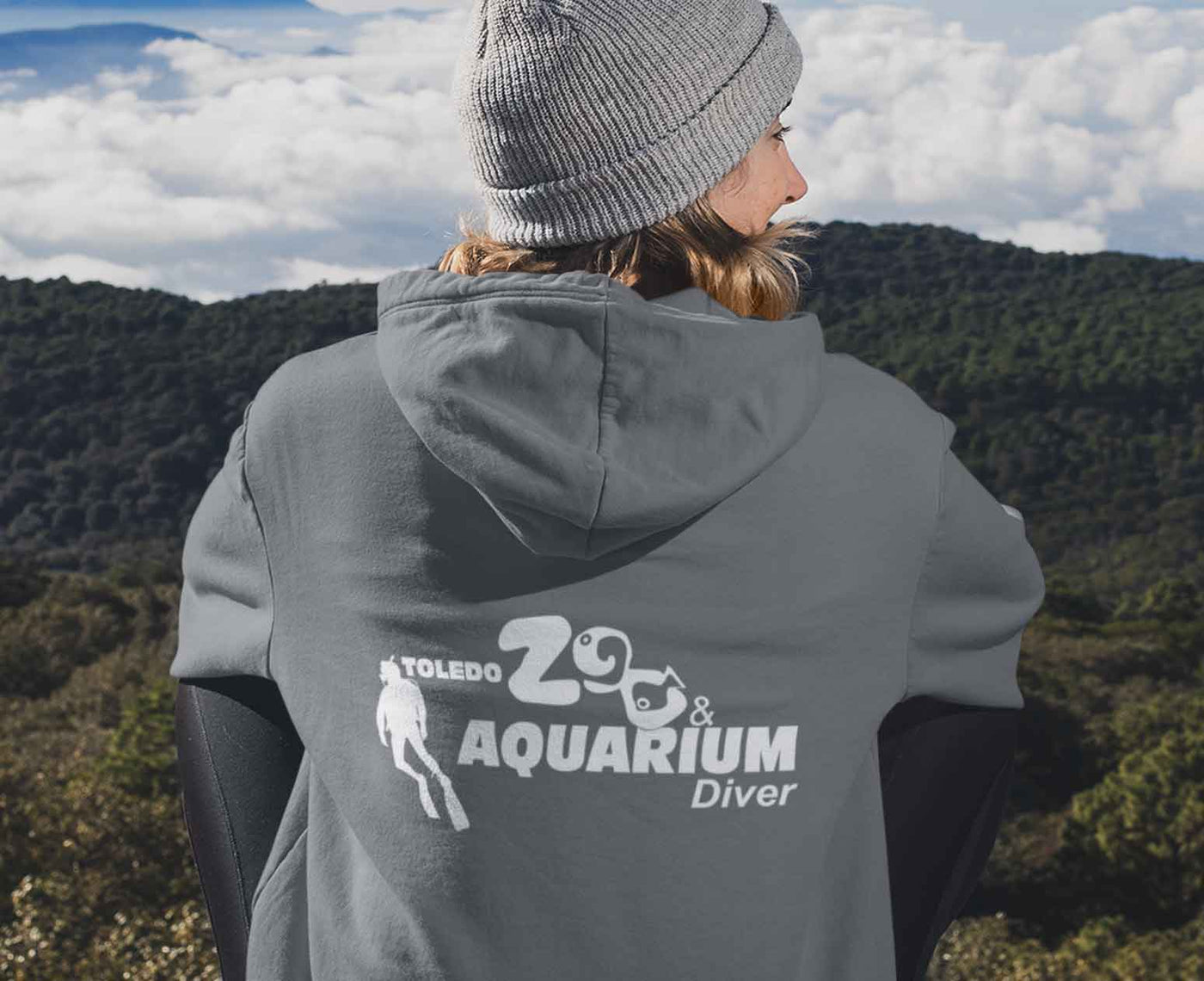 Toledo Zoo Diver - Sweatshirt